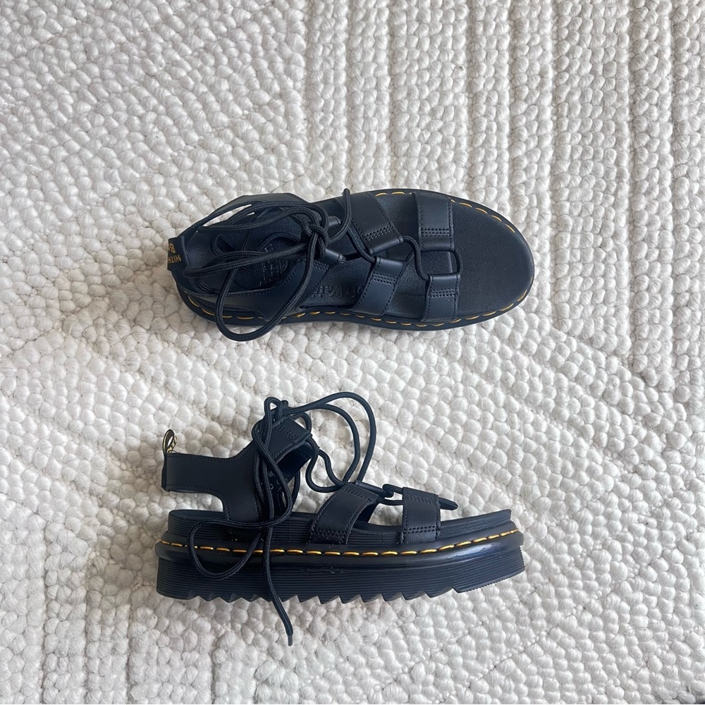 ིྀི ˚𓃹 Dr.Martens Sandles           ིྀི ˚𓃹